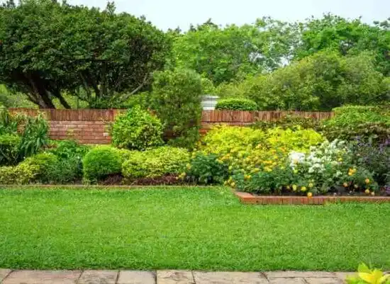 landscaping services Middleburg Heights